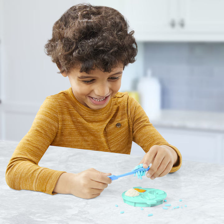 Set Play-Doh Kitchen Creations - Mixerul magic
